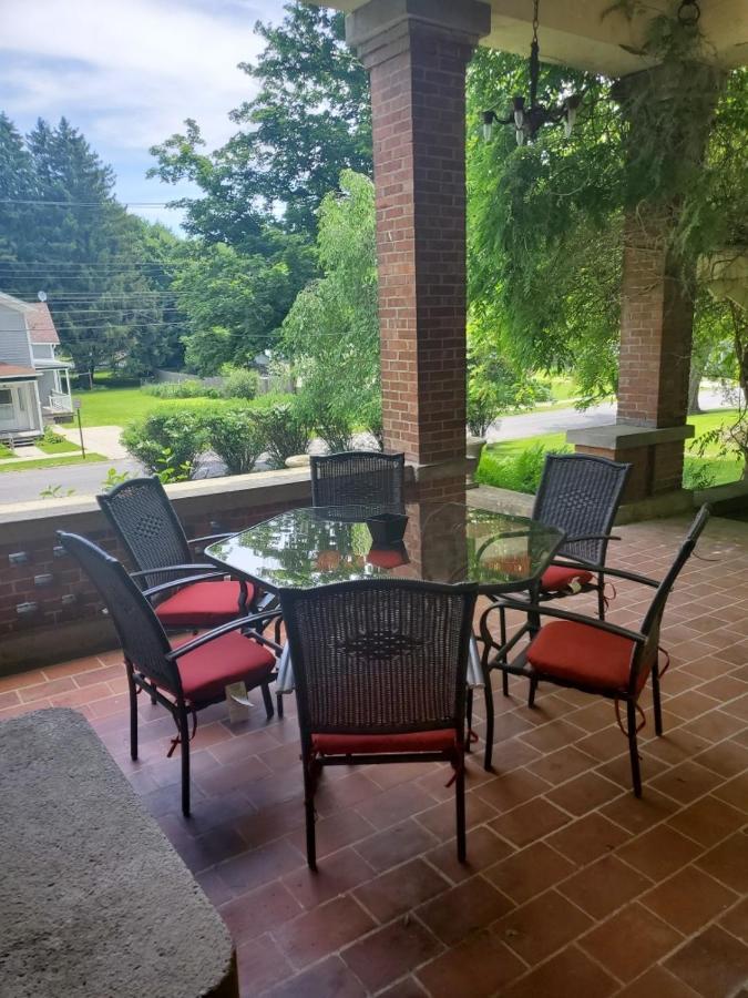 Cook Mansion Bed & Breakfast Montour Falls Exteriér fotografie