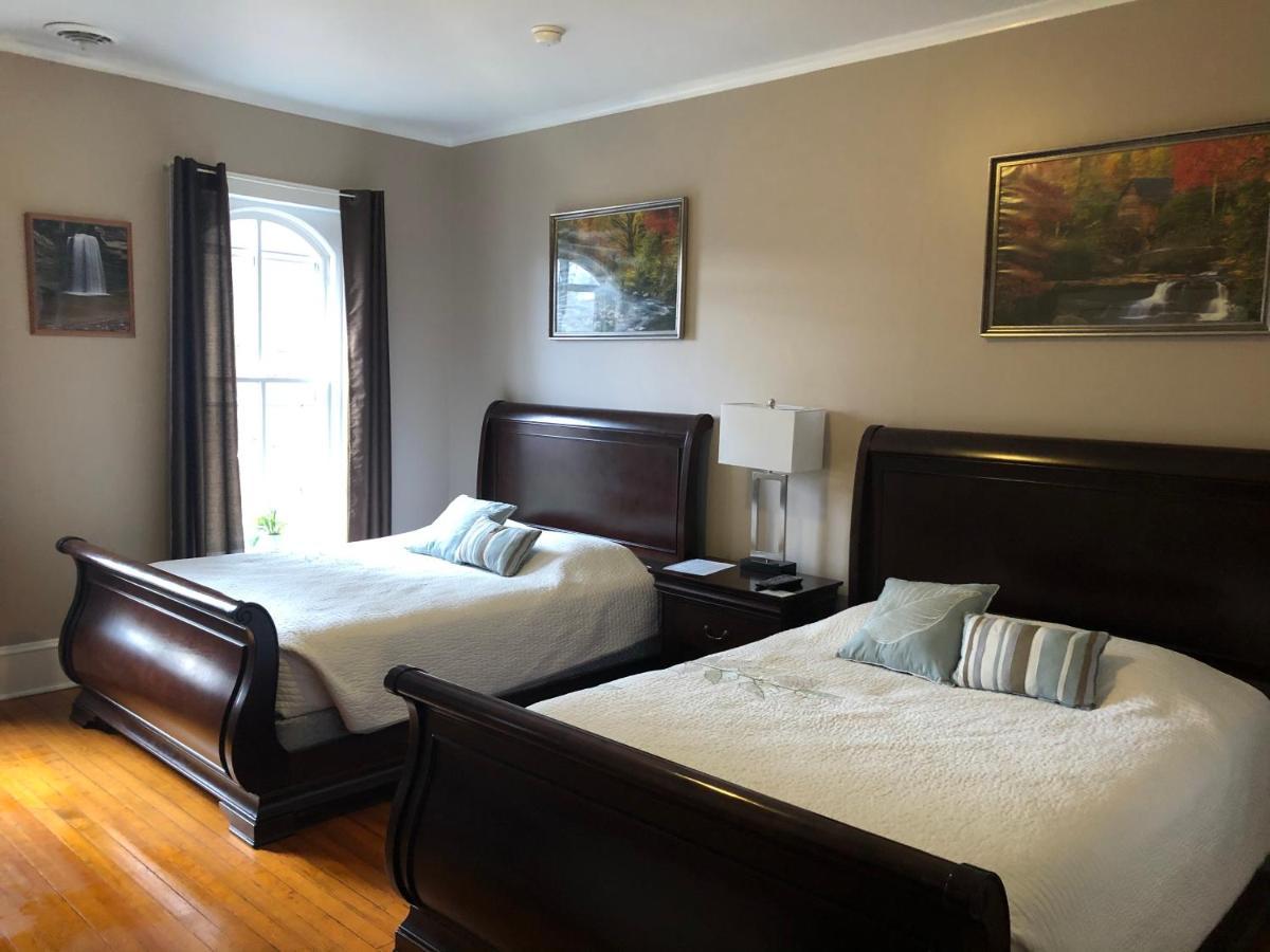 Cook Mansion Bed & Breakfast Montour Falls Exteriér fotografie